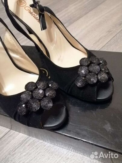 Graciana новые босоножки 39 размер