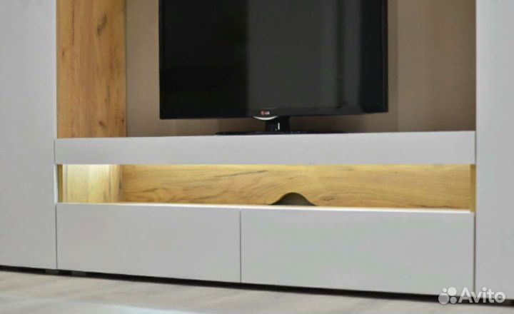 Тумба под телевизор в стиле лофт