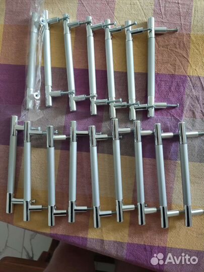 Мебельные ручки