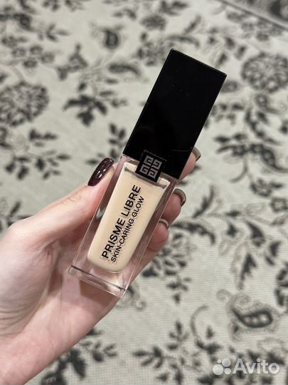 Тональный крем givenchy