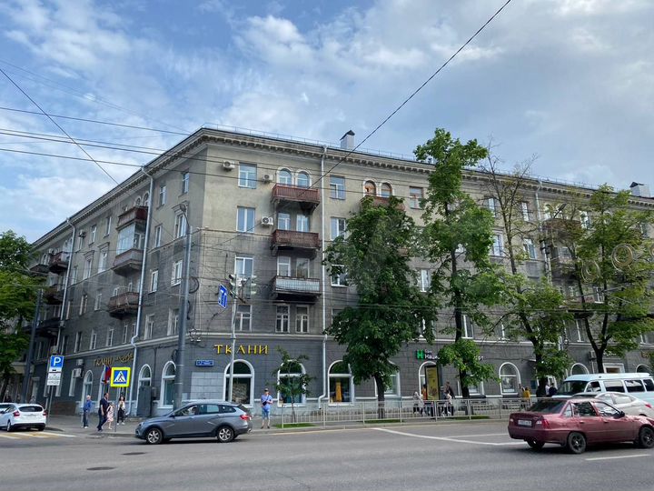 2-к. квартира, 60 м², 2/5 эт.