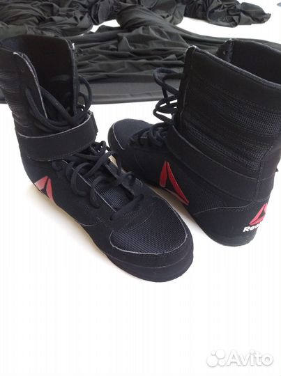 Боксерки Reebok размер 40