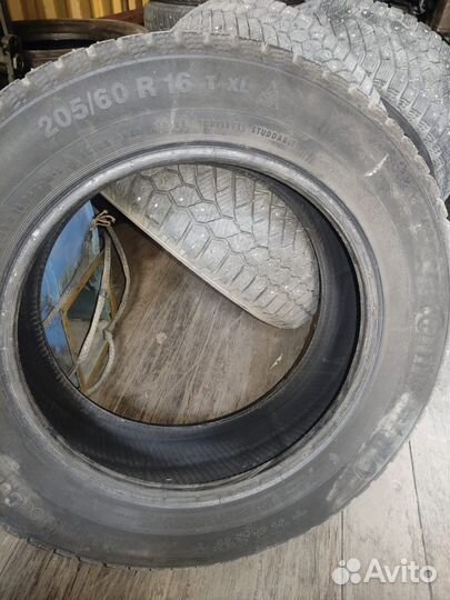 Continental IceContact 2 205/60 R16