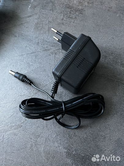 Эра AC-DC адаптер 220V/9V 300mA