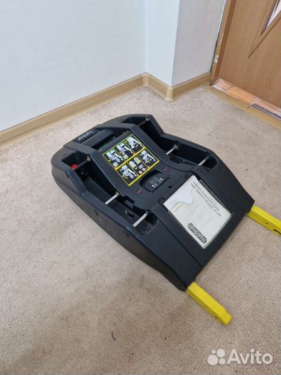 Автокресло 0+ peg perego с базой izofix