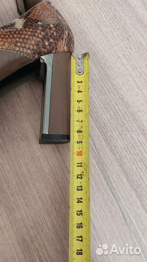 Туфли на узкую ножку 37 размер