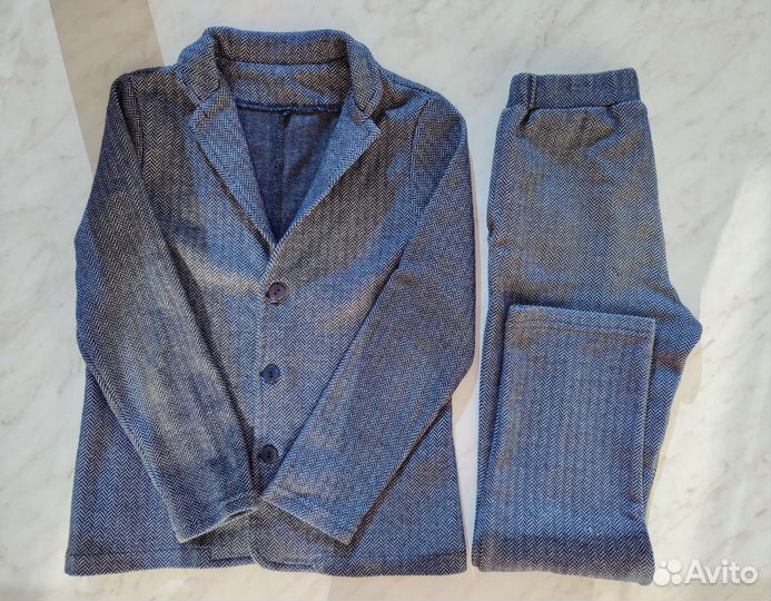 Костюм на мальчика 122