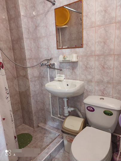 Комната 25 м² в 2-к., 1/2 эт.