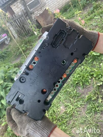 Приборная панель