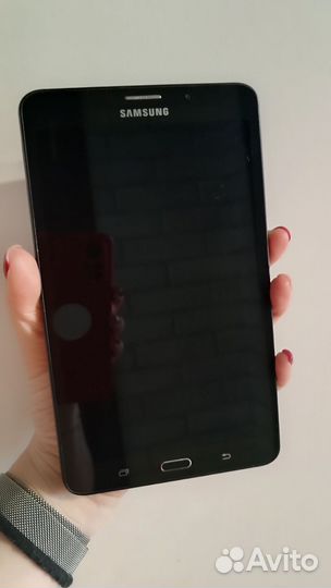 Планшет Samsung sm t-285