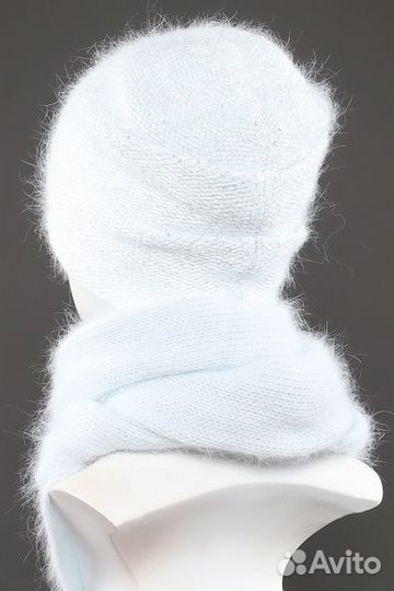 Комплект шапка и шарф женские