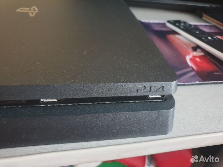 Sony playstation 4 slim