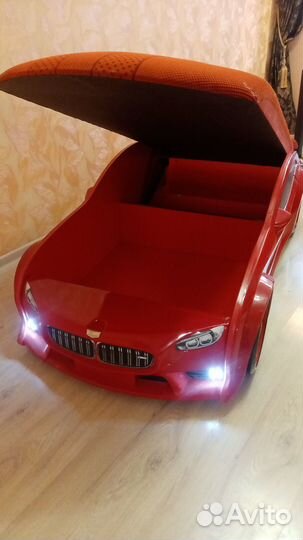 Детская кровать-машина с матрасом серии нео