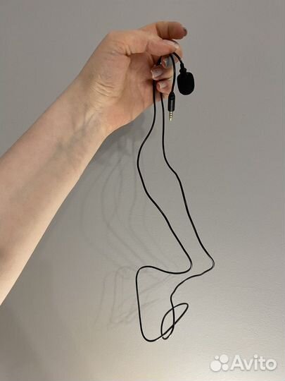 Микрофон петличный Boya