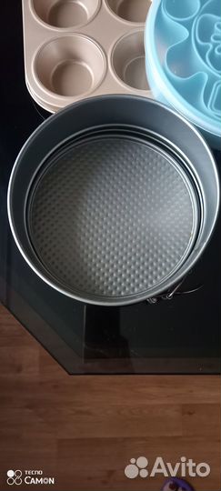 Силиконовые и металлические формы для выпечки