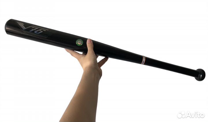 Бейсбольная бита реквизит