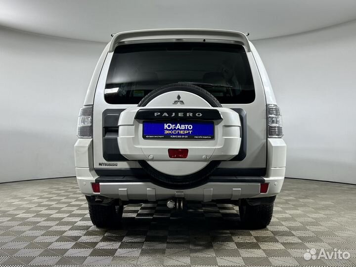Mitsubishi Pajero 3.2 AT, 2014, 175 886 км