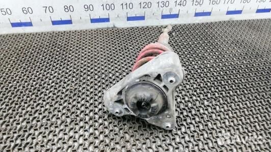 Стойка передняя правая audi A4 B6 (9DN11N501)