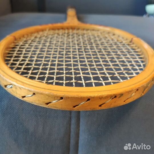 Ракетка для большого тенниса