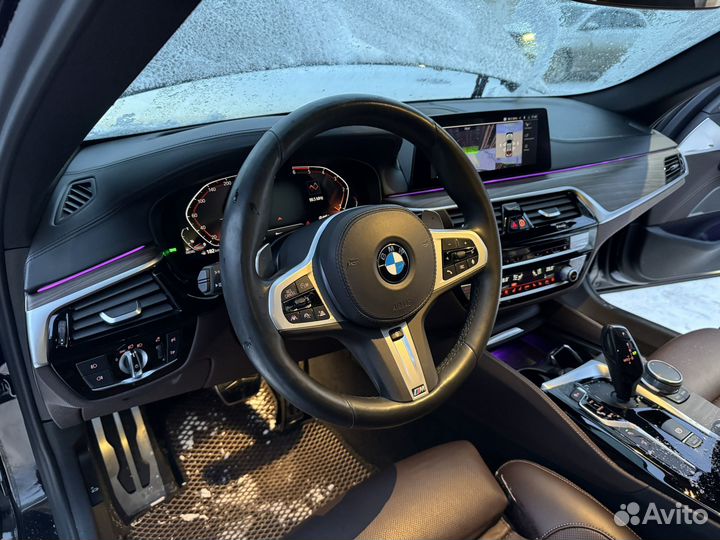BMW 5 G30 Салон