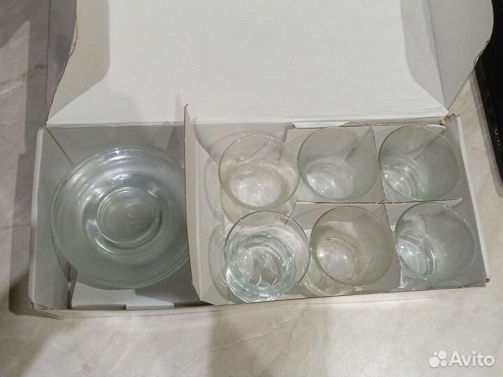 Набор посуды для чая и кофе