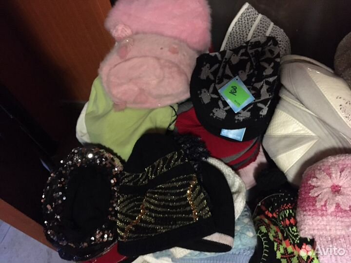 Шапки, шарфы,береты новые