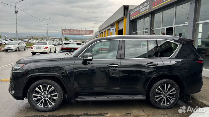Lexus LX 3.3 AT, 2024, 18 км