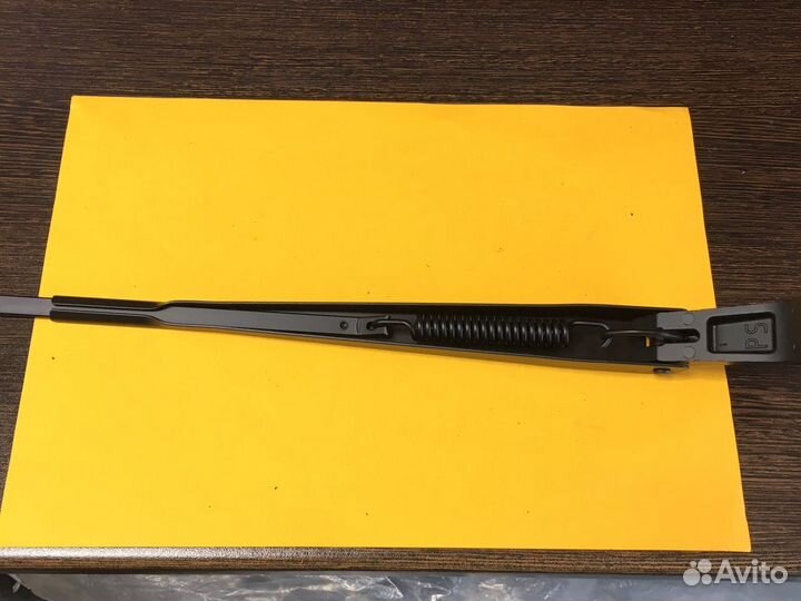 Поводок стеклоочистителя Daewoo Matiz