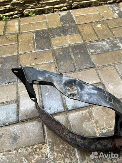 Рамка передняя на Пежо Боксер 2006 г