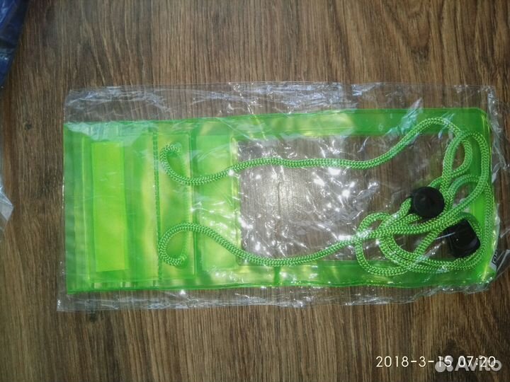 Чехол водонепроницаемый для телефонов до 6