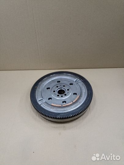 Двухмассовый маховик Peugeot Traveller