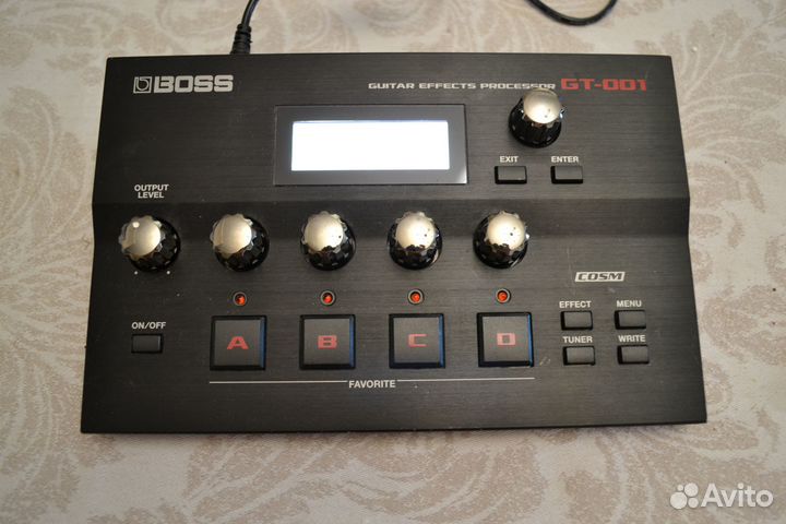 Boss GT-001 гитарный проц