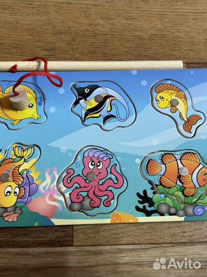 Пазлы,магнитные книжки «Синий трактор» и др