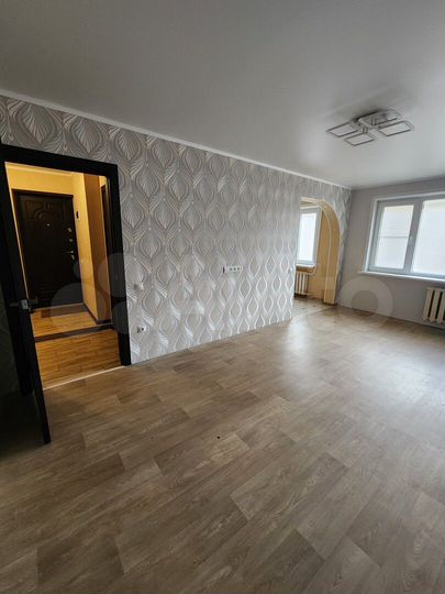 2-к. квартира, 49,5 м², 1/5 эт.