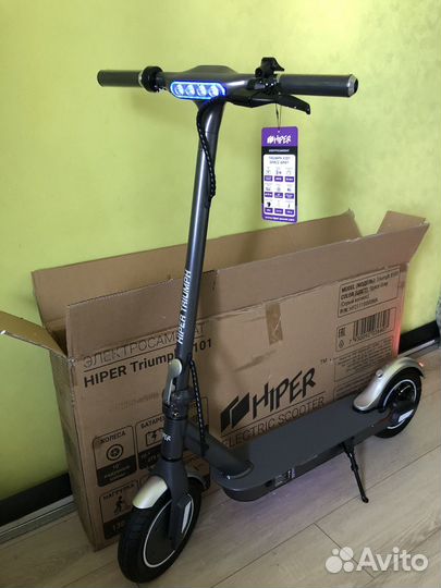 Электросамокат Hiper Triumph X101