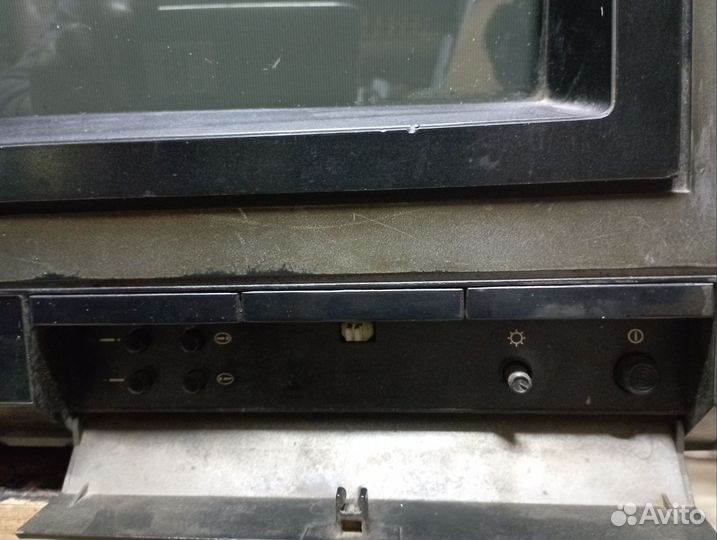 Телевизор с антенной