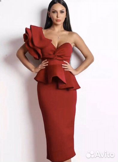 Вечерние, клубные новые платья