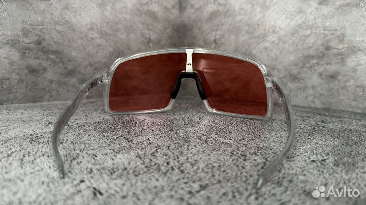 Лимитированные Oakley Sutro Moon Dust Prizm Peach