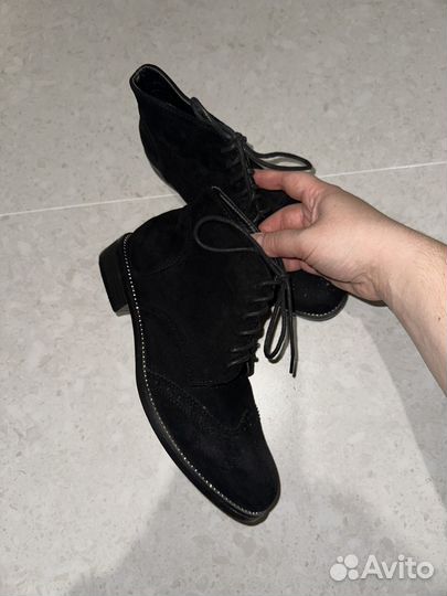 Ботинки замшевые женские 39р