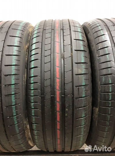 Pirelli P Zero PZ4 235/50 R20 104Y