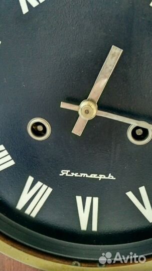 Настенные часы Янтарь СССР