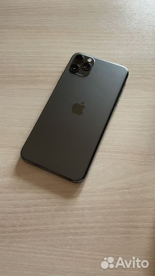 iPhone 11 Pro Max, 64 ГБ