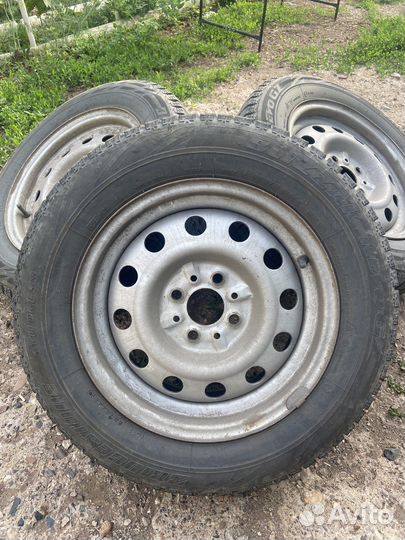 Bridgestone Blizzak Revo GZ 175/65 R14