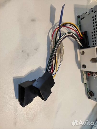 Оригинальная магнитола Pioneer MVH-S110UBW