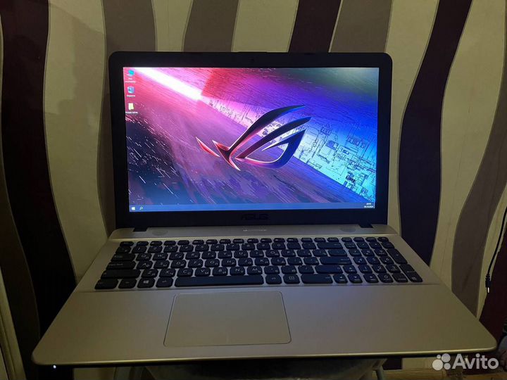 Ноутбук бу для работы