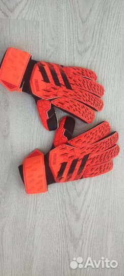 Оригинальные.Новые.Футбольные вратарские перчатки