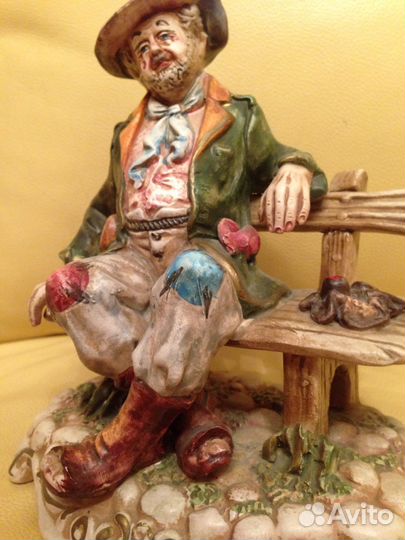 Статуэтка сюжетная антикварная Италия