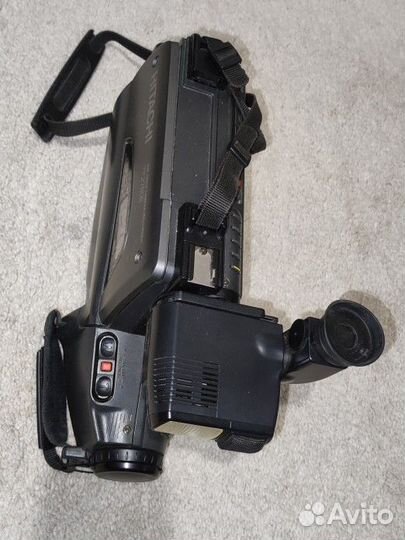 Видеокамера VHS Hitachi VM-2780E (AV)
