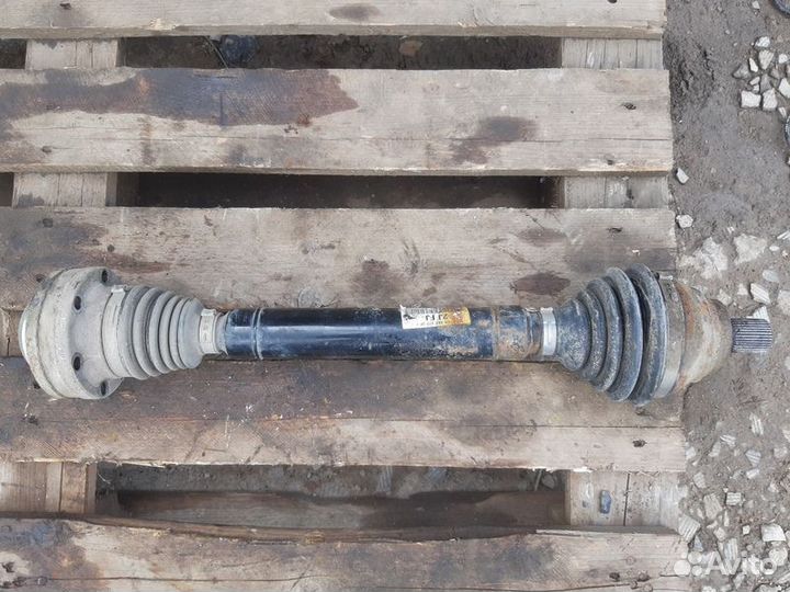 Привод передний правый Skoda Yeti