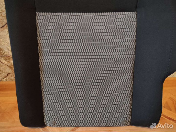 Спинка сиденья левая задняя Volkswagen Polo